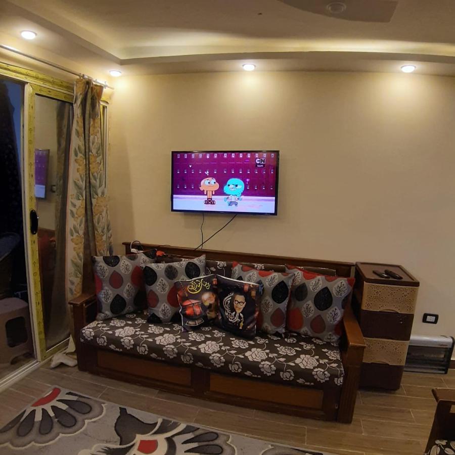 Panorama Apartment Overlooking Alexandria Sea with free wifi شقة تطل على البحر مباشرة في أبوتلات الساحل الشمالي المظهر الخارجي الصورة